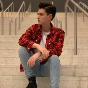 Meet your Posher, Bryan